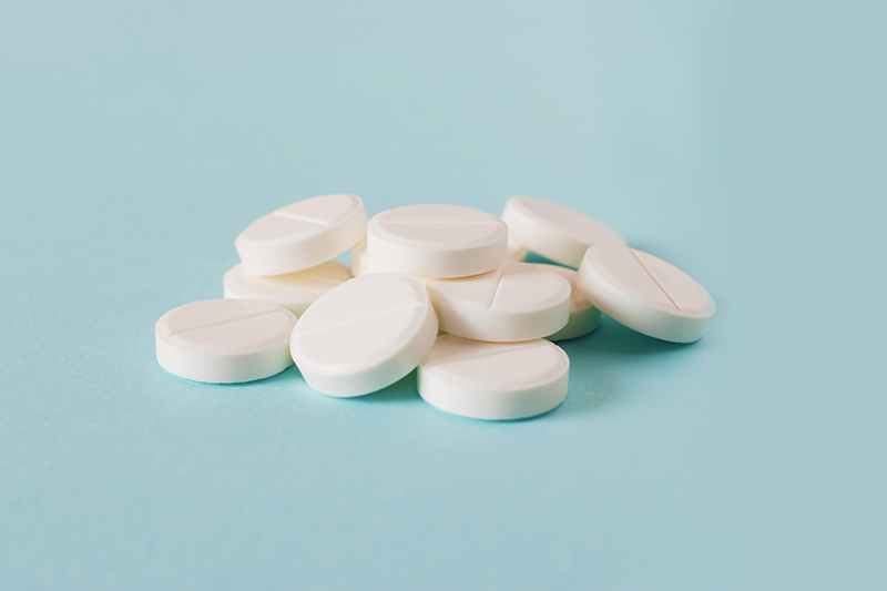 Estudo indica que aspirina pode ser eficaz contra o Alzheimer